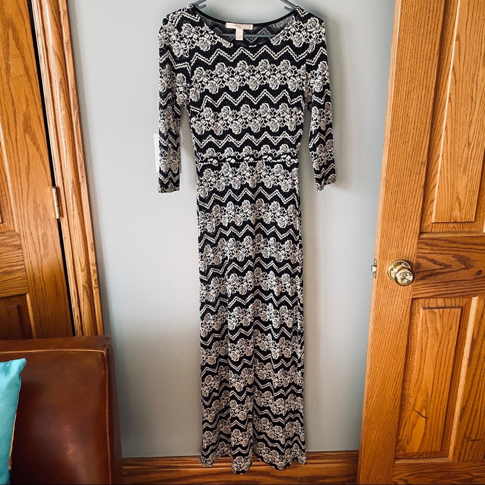 Forever 21 printed long sleeve maxi dress